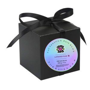 Trippy Lips Lavender Hemp Bath Bomb